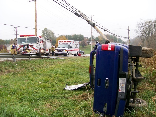 Vehicle collision with one trapped, 11-14-2007