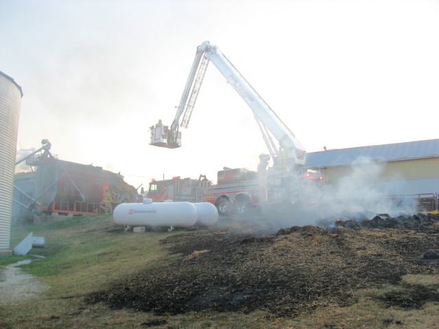 Local Alarm 4-18, 07-24-2007, third alarm barn fire