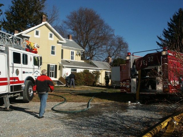 Dwelling Fire MA Box 43-1 Dec 10, 2006