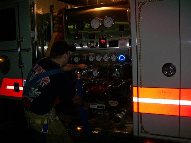 03-18-2009.  The Pump Operator in action.