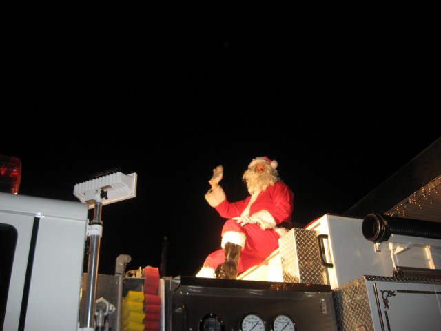 Santa Comes to Town!