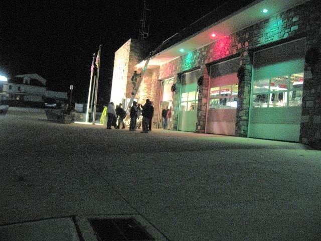 Decorating the Station for Christmas, 2007. It is deceiving, but these are not trained professionals.